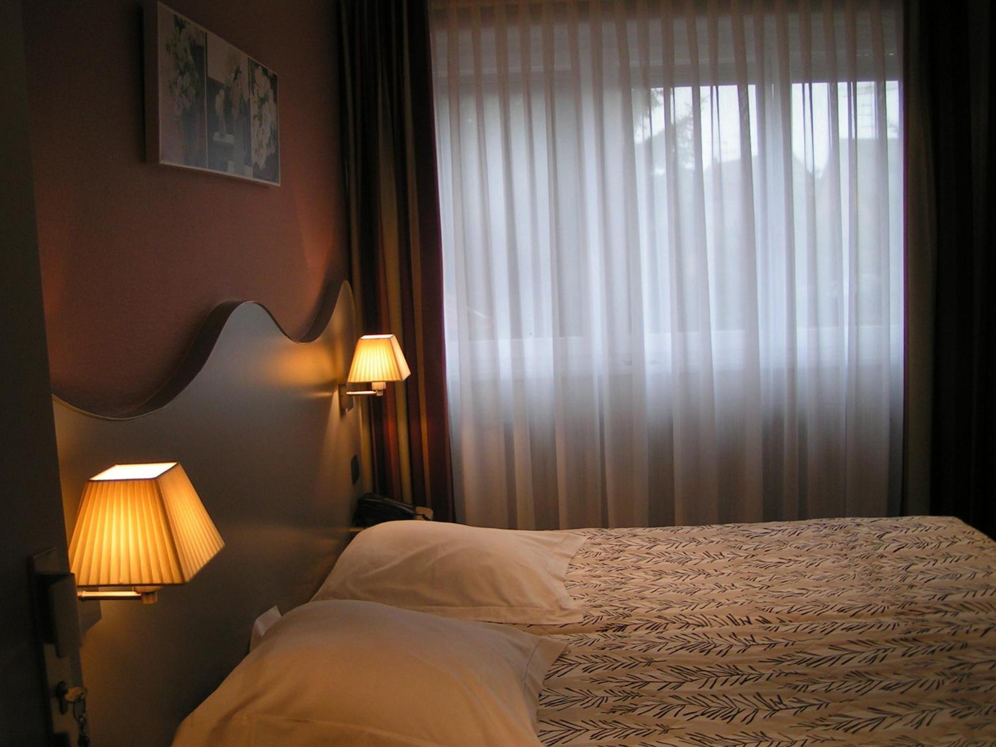 Au Soleil, Hotel Restaurant & Spa Valff Dış mekan fotoğraf