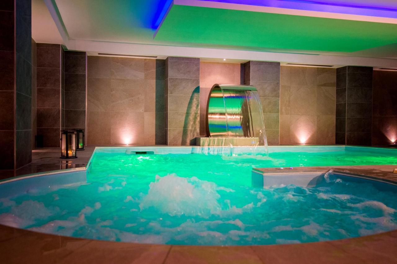 Au Soleil, Hotel Restaurant & Spa Valff Dış mekan fotoğraf